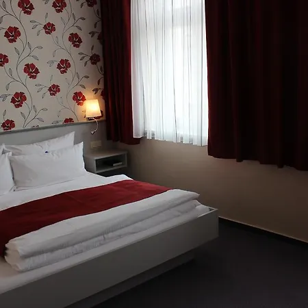 Aparthotel 1A Zwickau Buitenkant foto