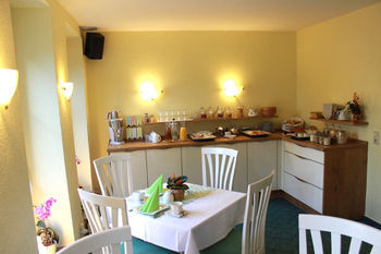 1a Hotel