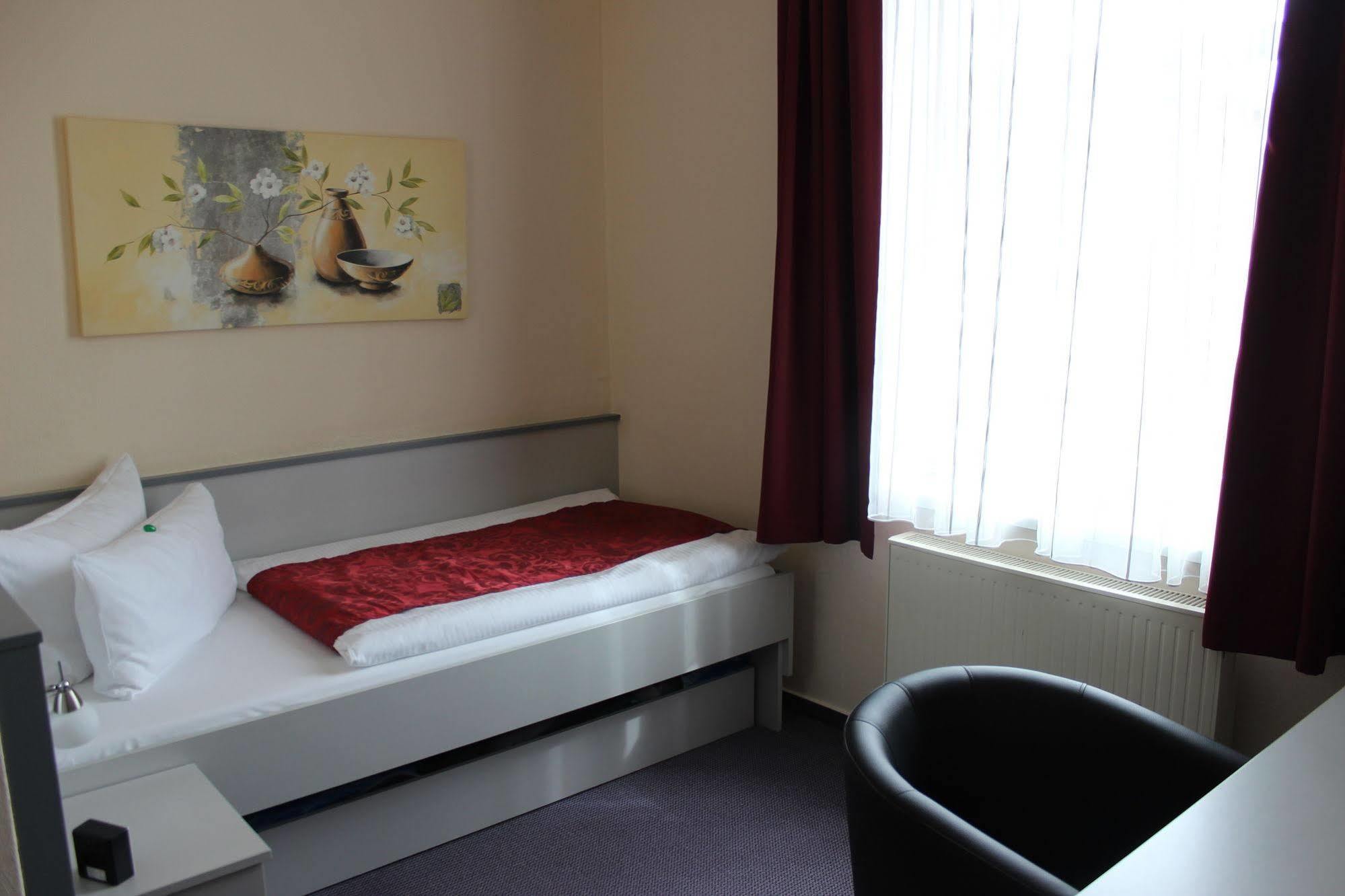 1a Hotel 3*